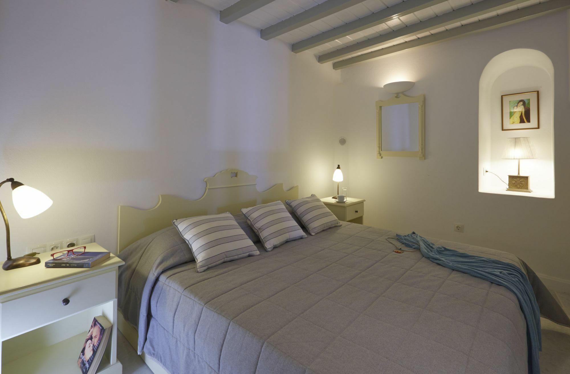 Cori Rigas Suites Fira  Exterior photo